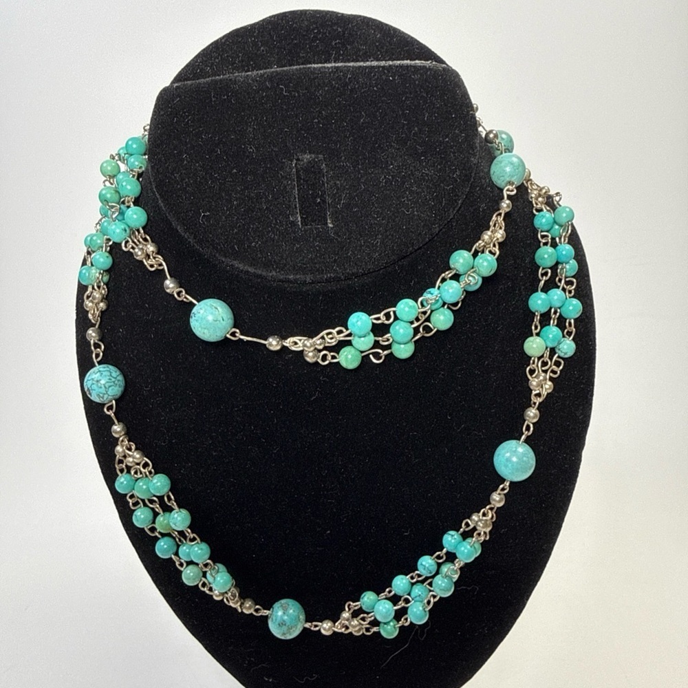 Vtg multi strand Turquoise and silver Beaded Necklace 30”